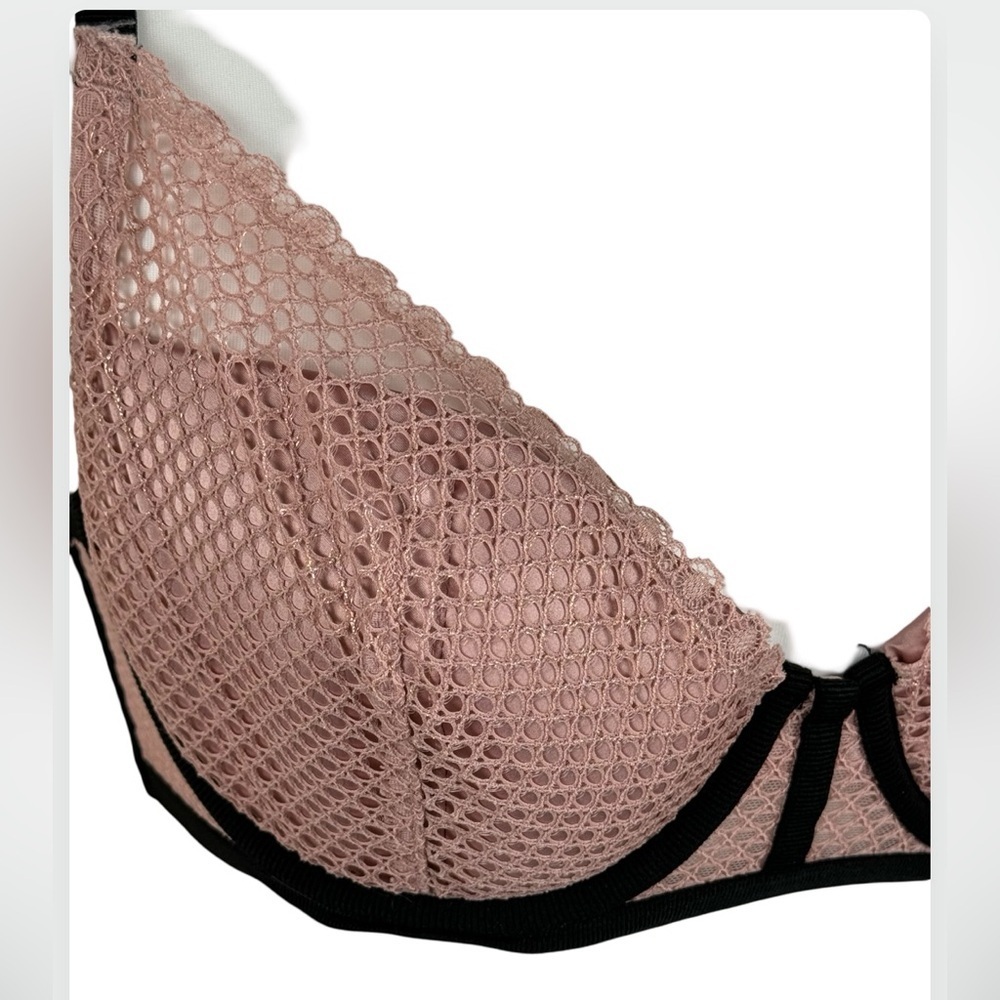 Victoria’s Secret Sexy Fishnet Mauve Black Bra 32DD - Picture 4 of 8